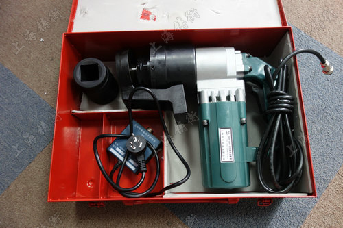 定扭矩電動扳手