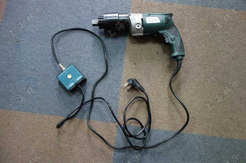 小扭力定扭矩電動扳手